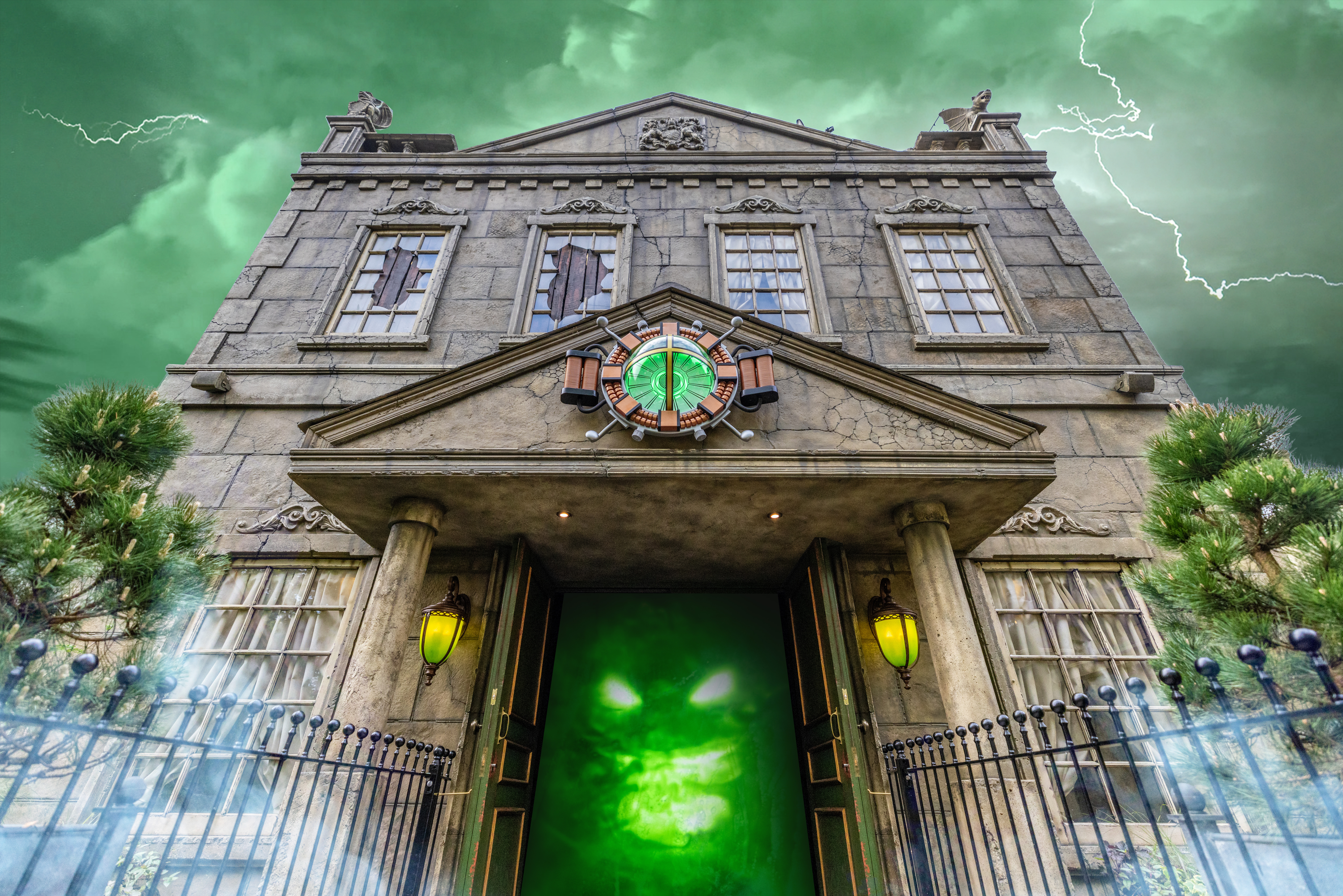 Ghostly Manor Paultons Park design by Leisure Expert Group